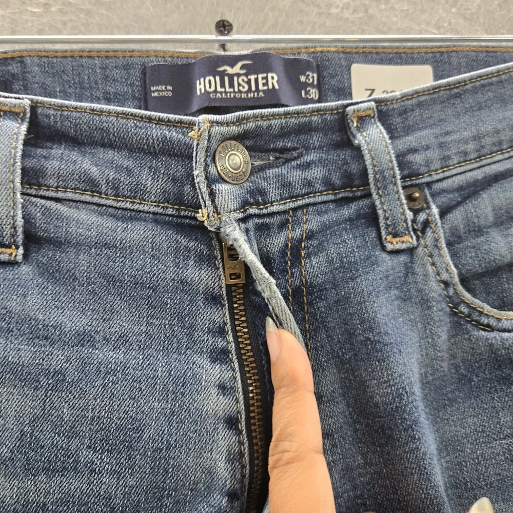 Hollister *** scuffs